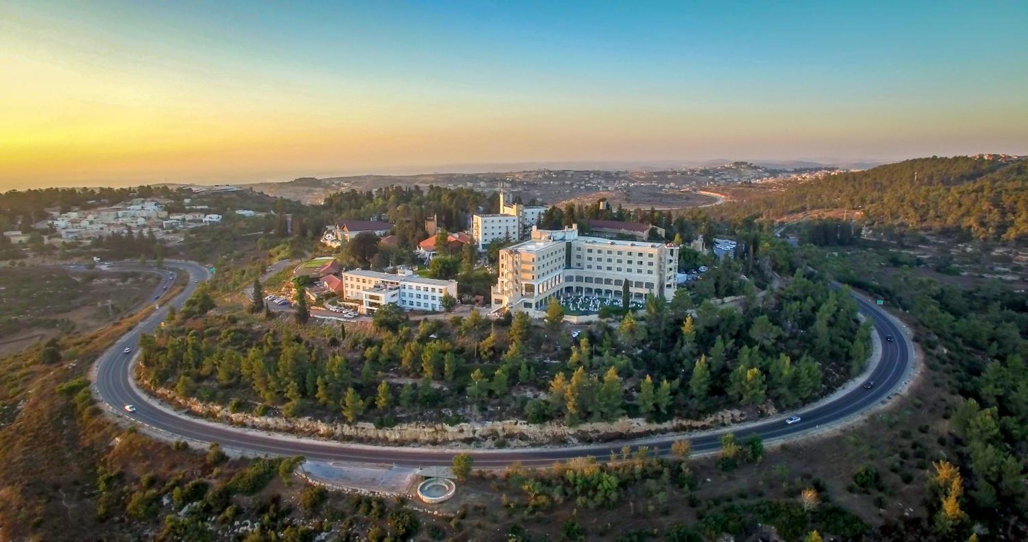 Ye'arim Hotel Ma'ale Hahamisha Exterior foto